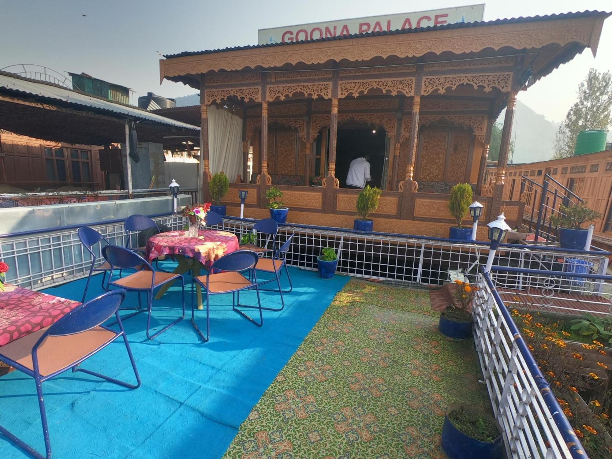 Goona Palace Houseboats Srinagar  Exterior photo